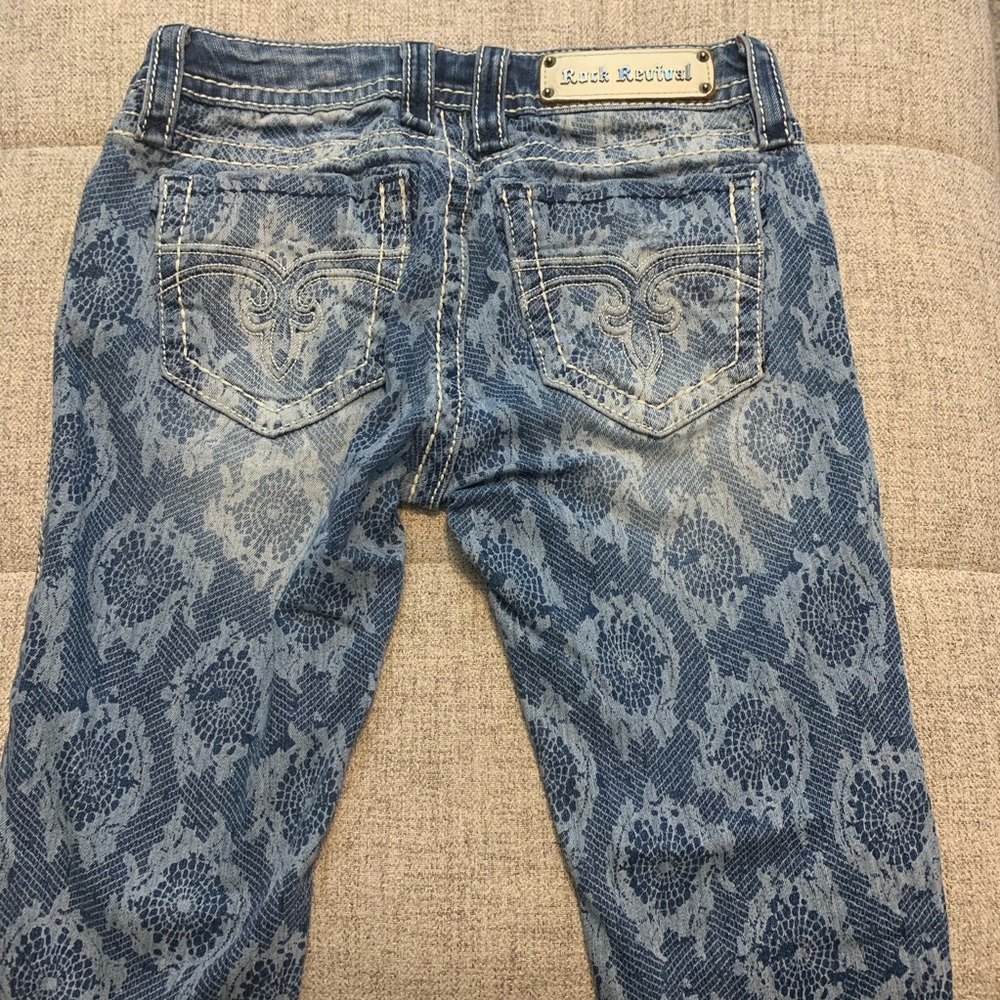 Rock Revival Lydia Cropped Skinny Jeans Size 28